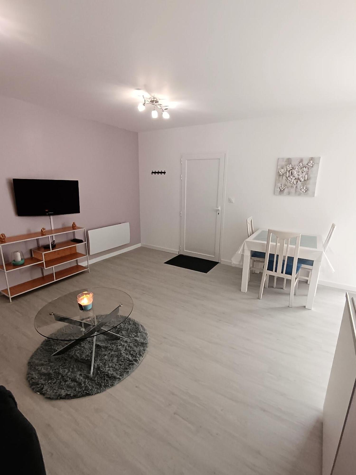 Diamant House Apartment *